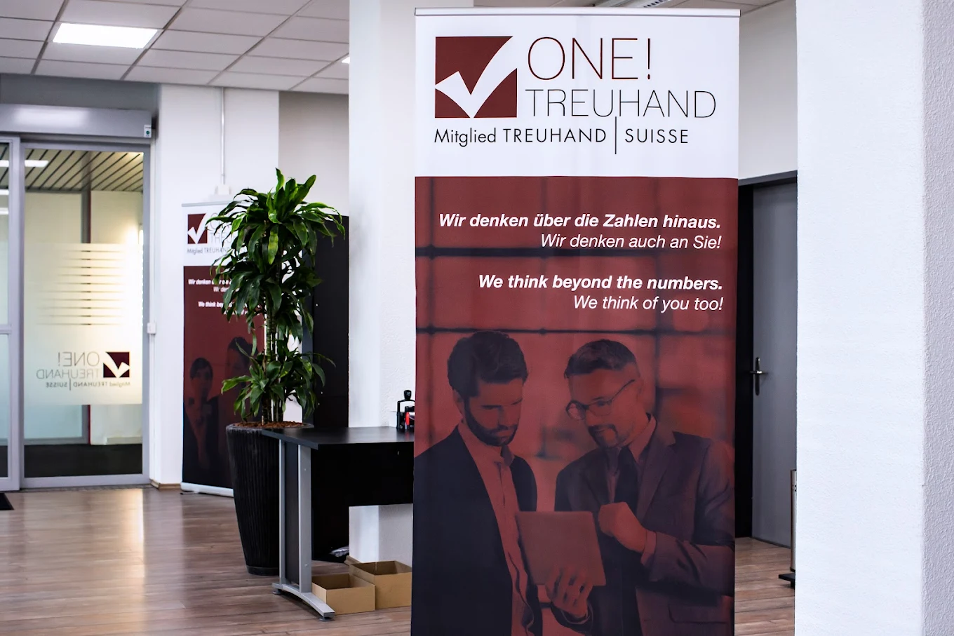 Kontakt One! Treuhand